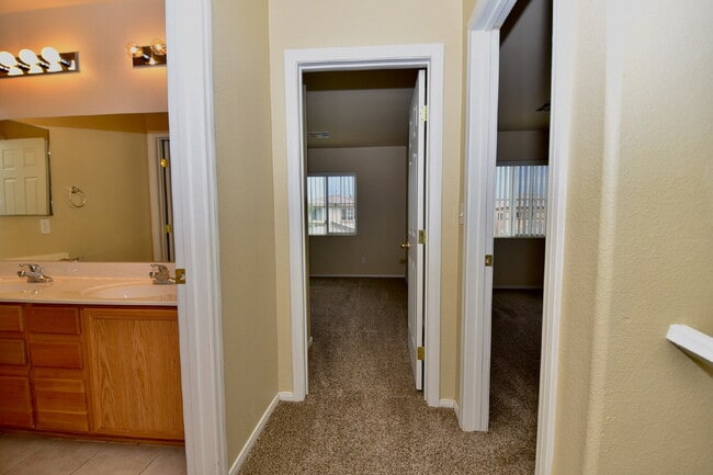 Building Photo - Beautiful Southwest 2-Story Home with Spacious Layout & Covered Patio