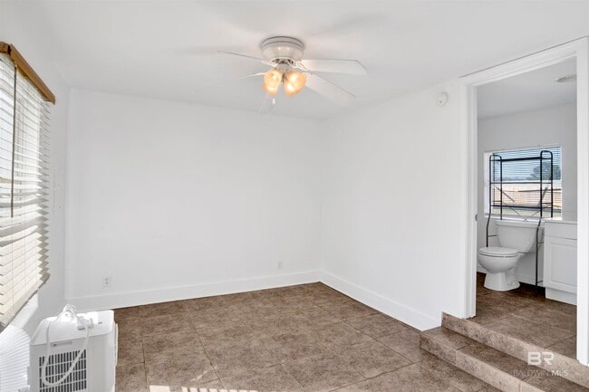 Building Photo - 11575 Co Rd 48