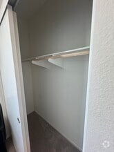 Building Photo - 5503 Sandcliff Ln