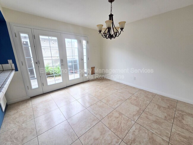 Building Photo - 8901 Serapis Ave