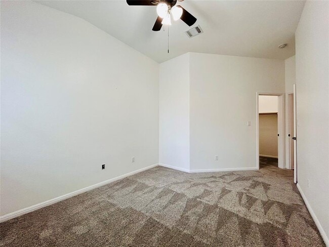 Building Photo - 240 Fort Mabry Loop