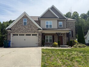 Building Photo - For Rent Clemmons!!