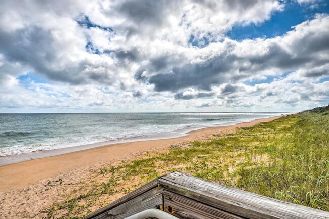 Building Photo - 51 Sand Dollar Dr