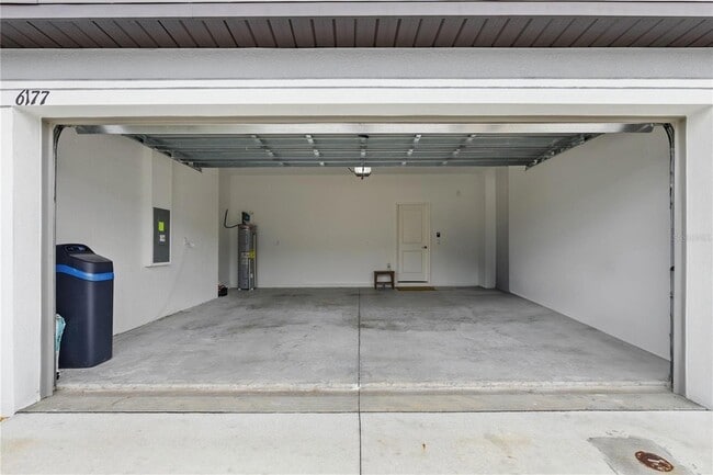 Building Photo - 6177 Shiner St