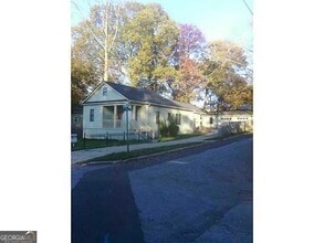 Building Photo - 3296 Myrtle St