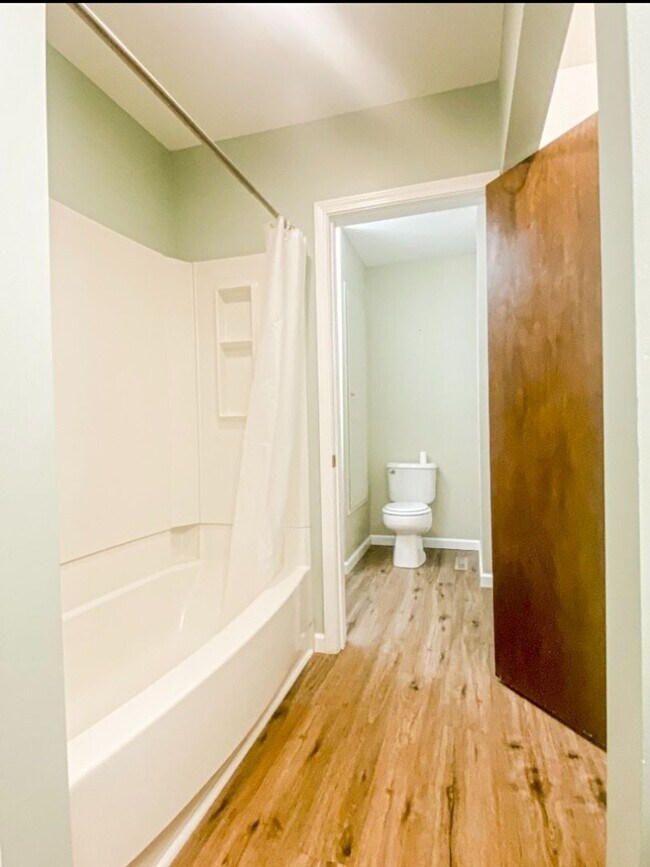 Building Photo - Italian Estates Property Management