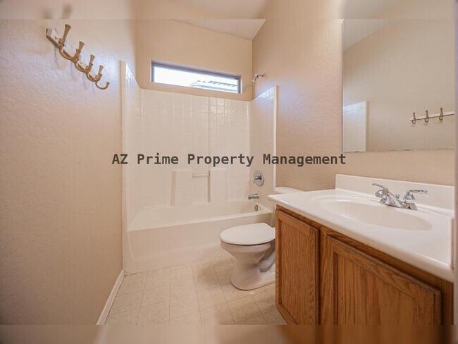 Building Photo - 6426 S Nash Way