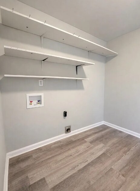 Building Photo - 341 N Burbank Dr