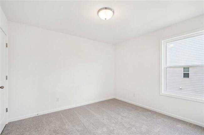 Building Photo - 536 Silverleaf Trl