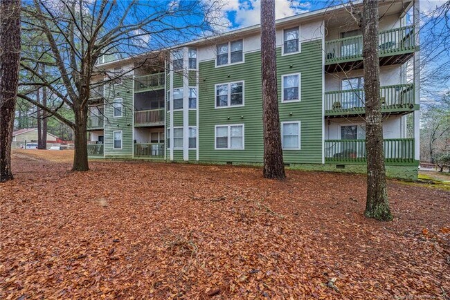 Building Photo - 6813 Willowbrook Dr