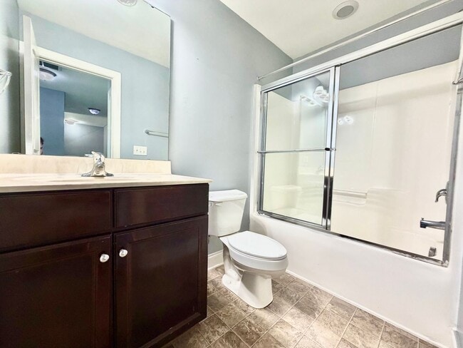 Building Photo - Spacious 3BR/2.5BA Home on Quiet Cul-de-Sac in Knightdale's Churchill Community