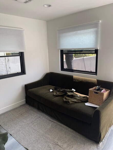 Building Photo - 1245 Crenshaw Blvd