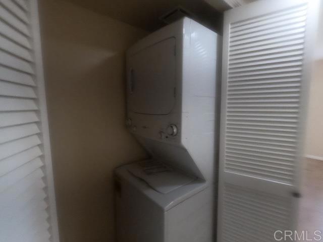 Building Photo - 1677 Melrose Ave