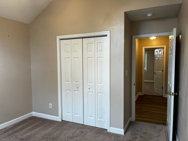 Building Photo - Beautiful Home in Hunters Ridge New Bern