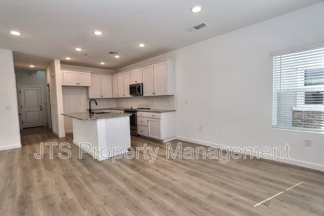 Building Photo - 4266 Aura Way