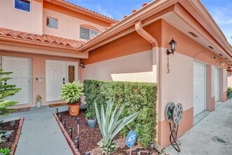 Building Photo - 20822 San Simeon Way