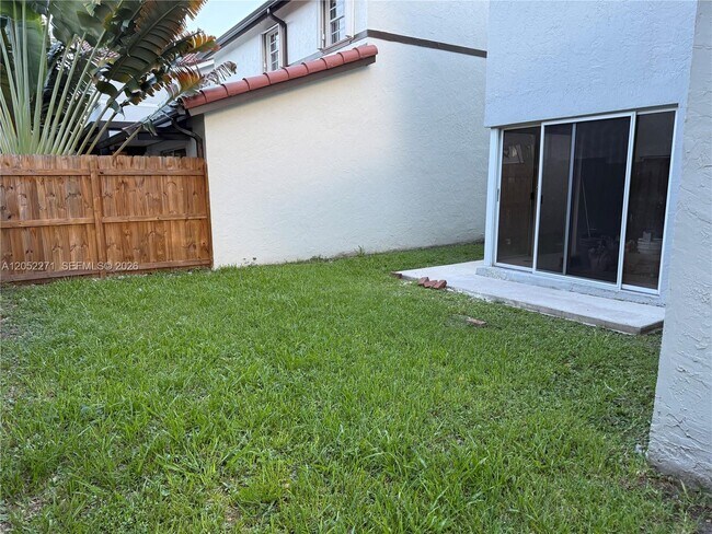 Building Photo - 13889 SW 103rd Ln