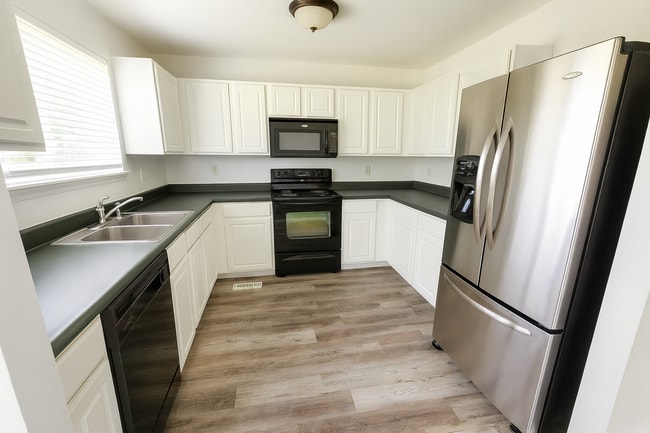 Building Photo - 287 Arbor Pl Ln