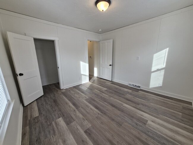 Building Photo - 2607 Lincoln St