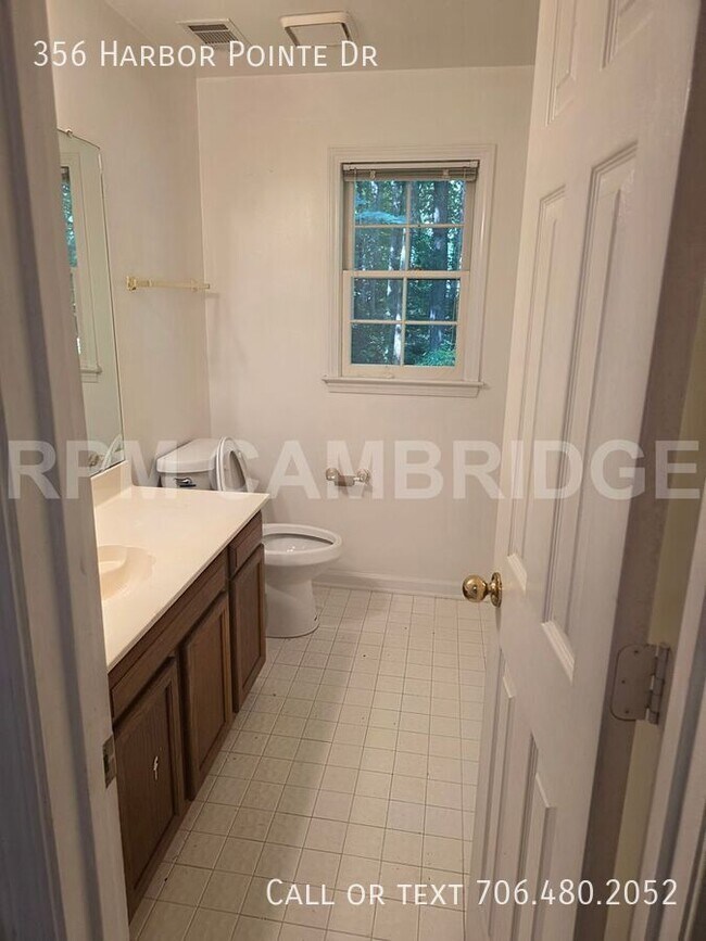 Building Photo - 356 Harbor Pointe Dr