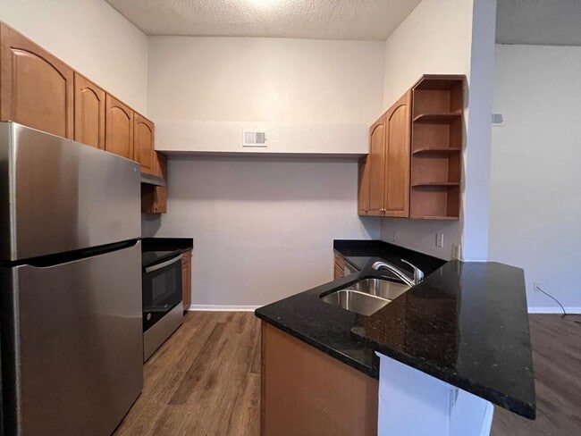 Building Photo - The perfect apartment waiting for you!