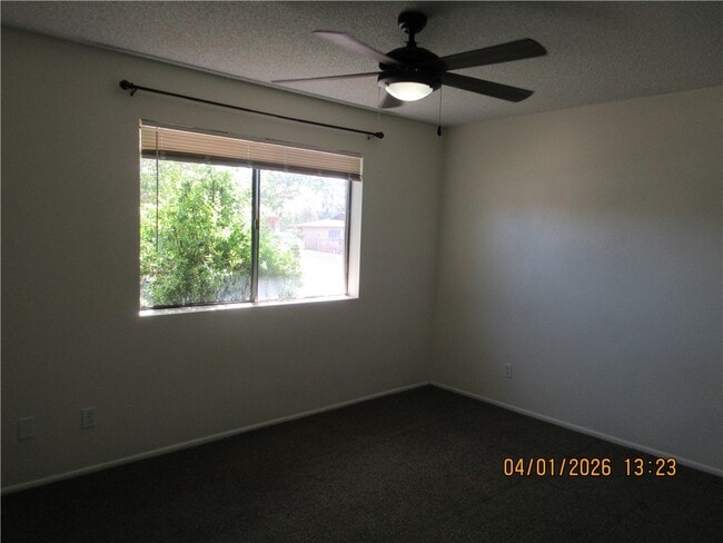 Building Photo - 2821 Karen Ave