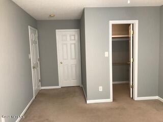 Building Photo - 107 Live Oak Dr