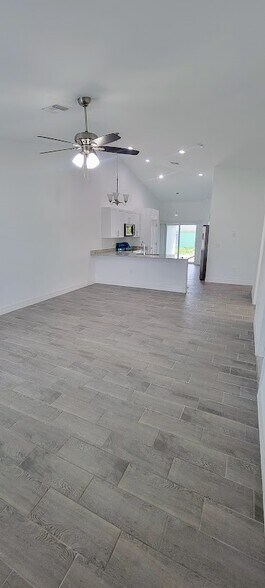 Building Photo - 4751 27th St SW