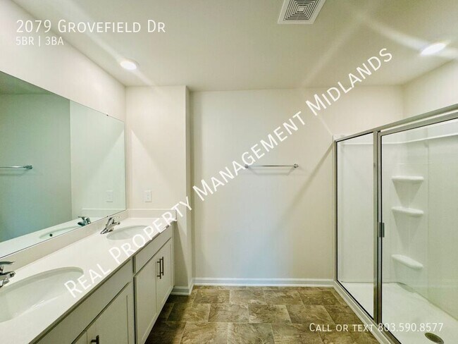 Building Photo - 2079 Grovefield Dr
