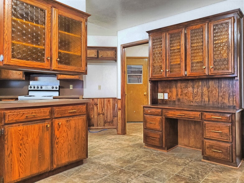 Building Photo - 301 S Ranchwood Manor Dr