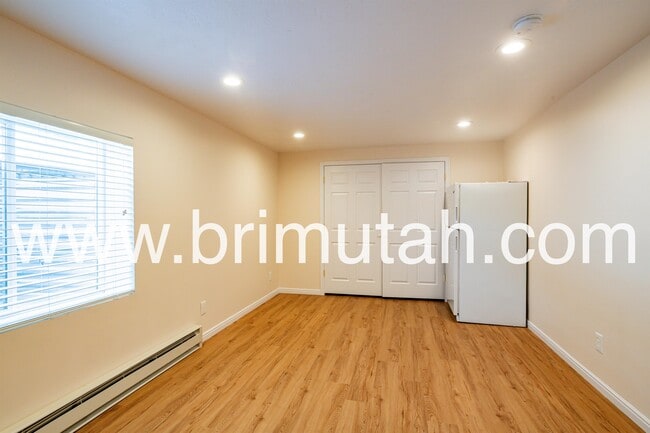 Building Photo - 7491 Union Mill Ct