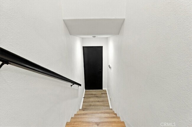 Building Photo - 4433 Owens St