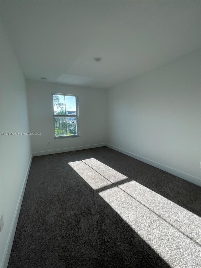 Building Photo - 1414 Gopher Ter