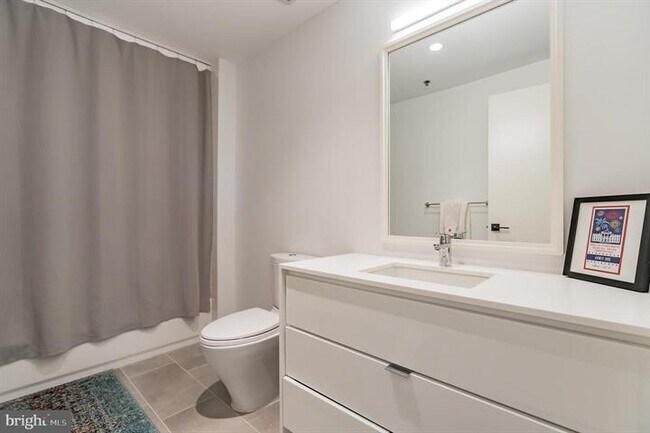 Building Photo - 1011 M St NW