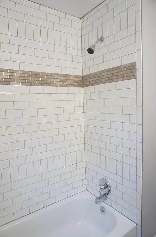 Building Photo - 2ND MONTH FREE RENT! 3-bedroom, 1-bath home