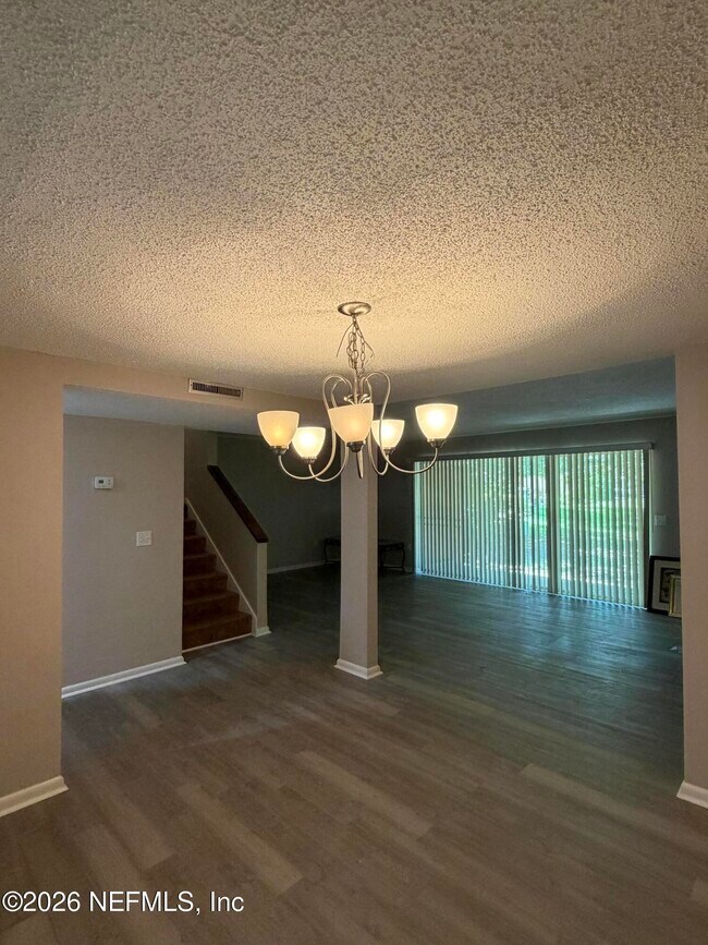 Building Photo - 396 Regency Wood Dr
