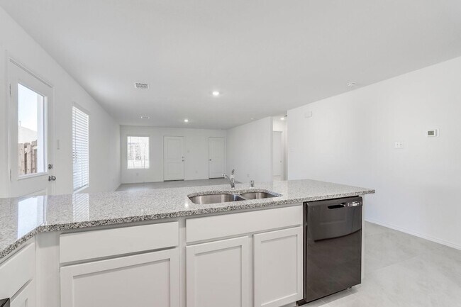 Building Photo - 3605 Flicker Ln