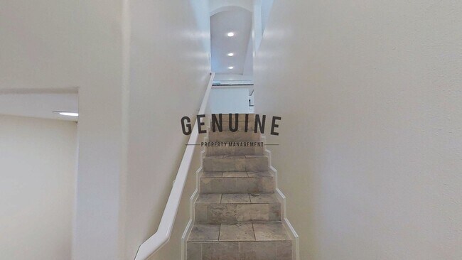 Building Photo - 1224 W Balboa Blvd