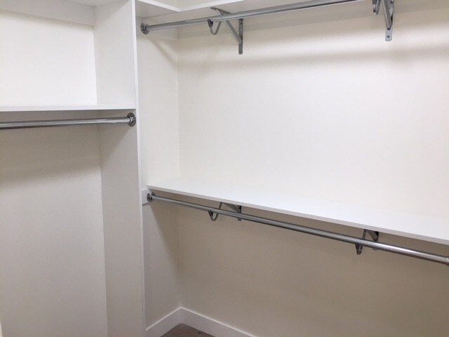 Building Photo - 6427 Gaviota Ave