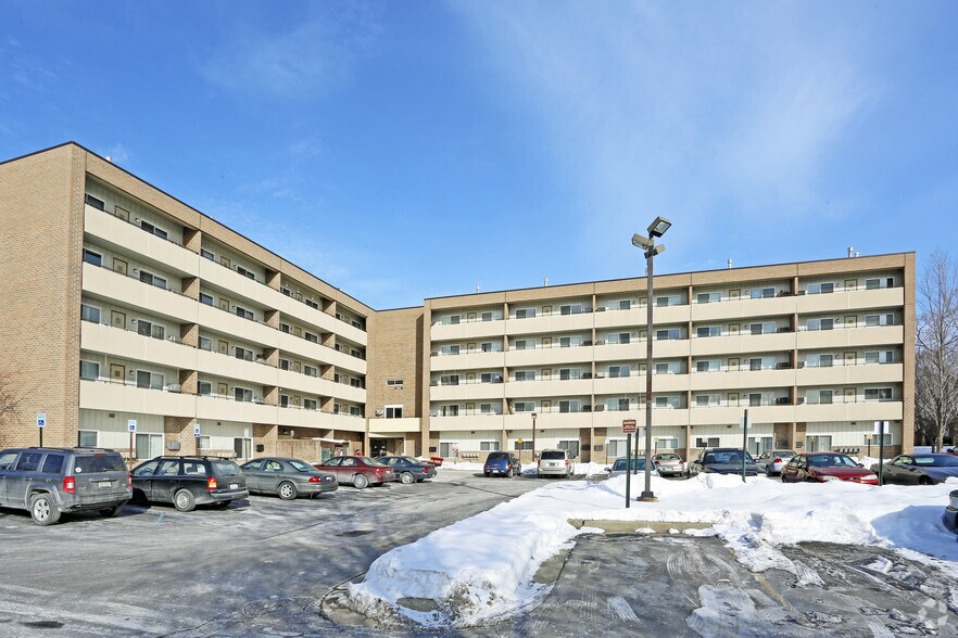 Primary Photo - Fraser Woods - Senior & Disability Housing