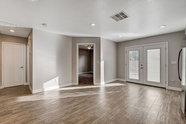 Building Photo - Totally Updated Solar Powered 4 Bedroom! Bedroom and Bath Downstairs!