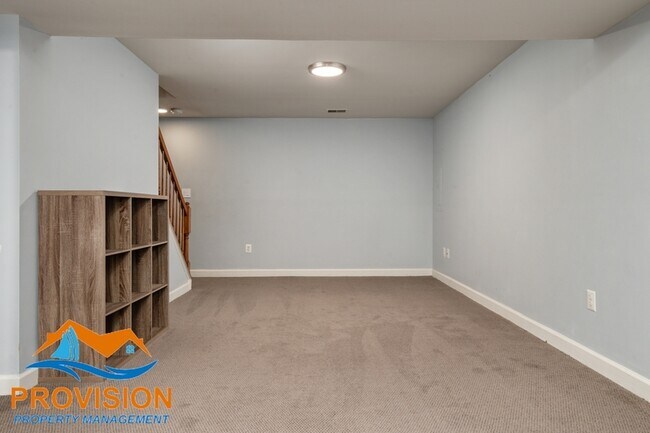 Building Photo - 119 Fordham Dr