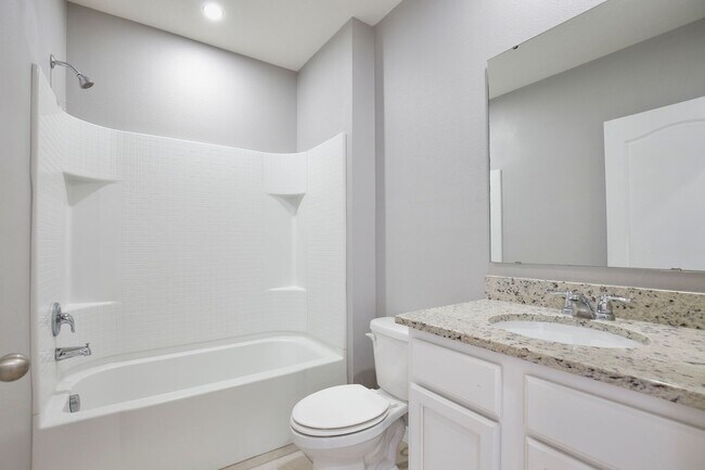 Building Photo - Move-In Ready 2BR/2BA Villa with Den + 2-Car Garage | Lake Nona Adjacent | Suncrest at St. Cloud