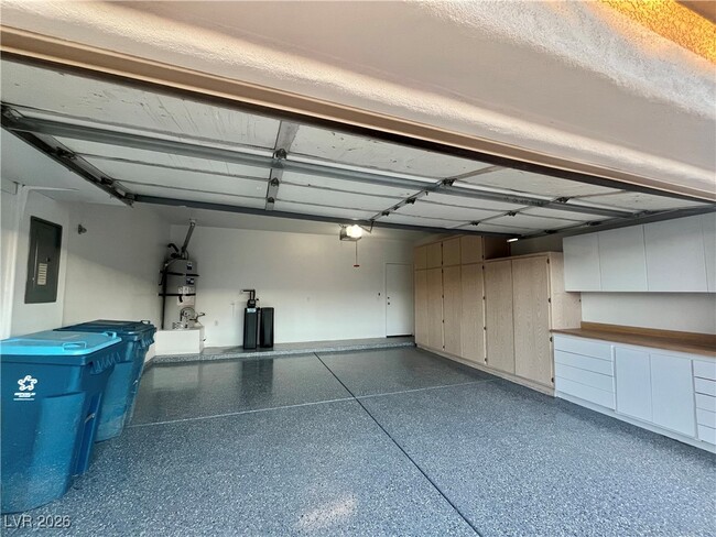 Building Photo - 3816 Waynesvill St