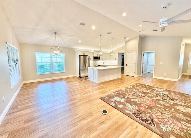 Building Photo - 17920 SW 66th Pl