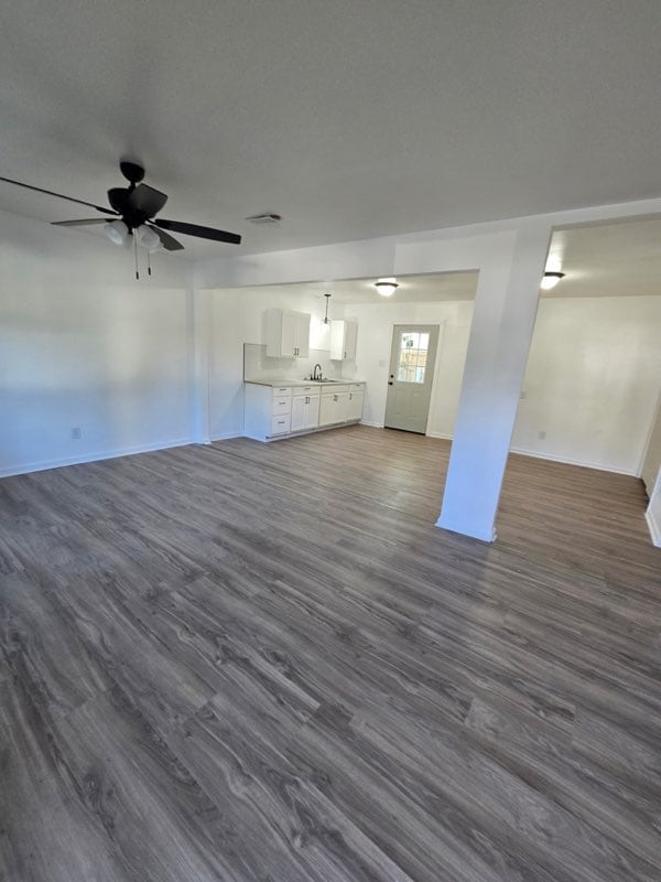 Building Photo - 368 Libby Ave