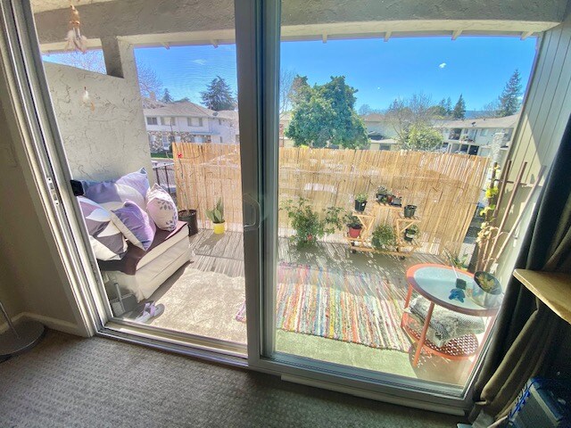 Building Photo - 1223 Cortez Dr