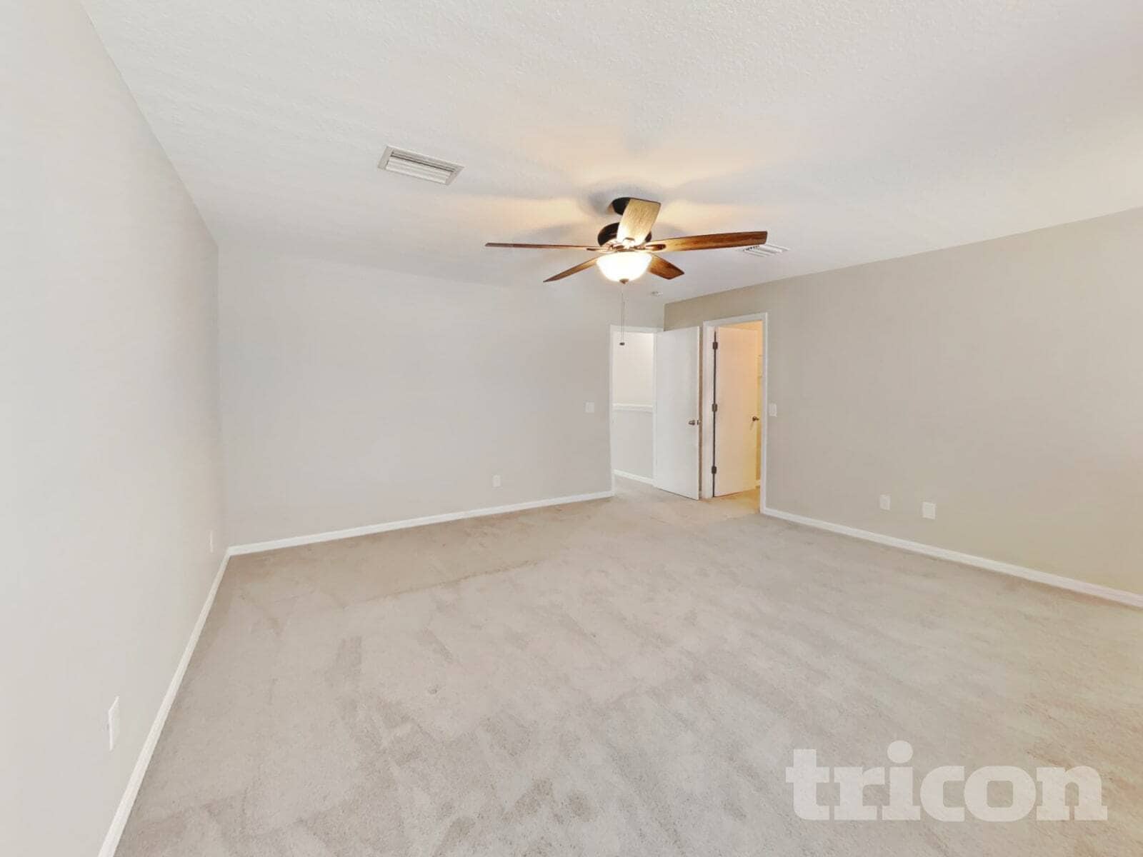 Building Photo - 10908 Golden Silence Dr