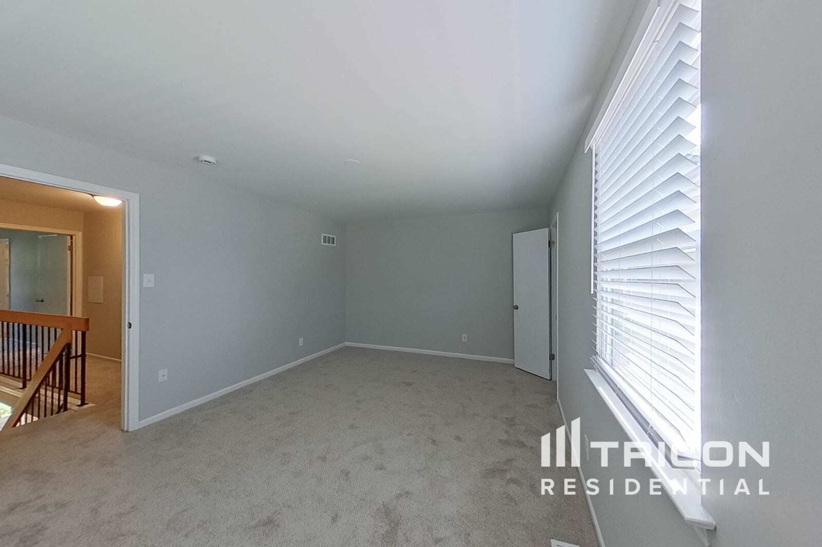 Building Photo - 381 Fieldstone Ct