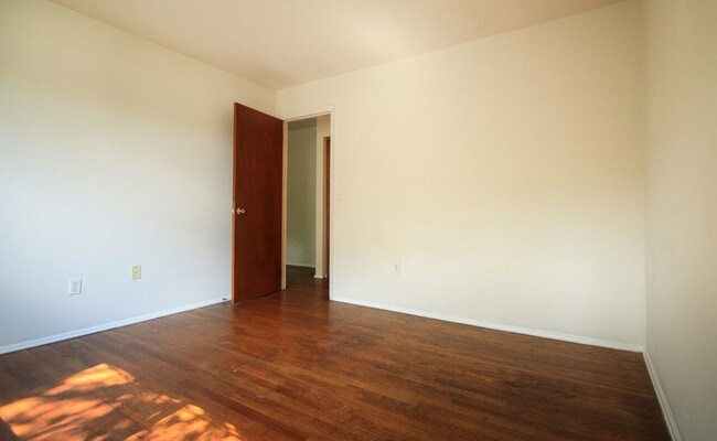 Building Photo - 783 Delta Ave